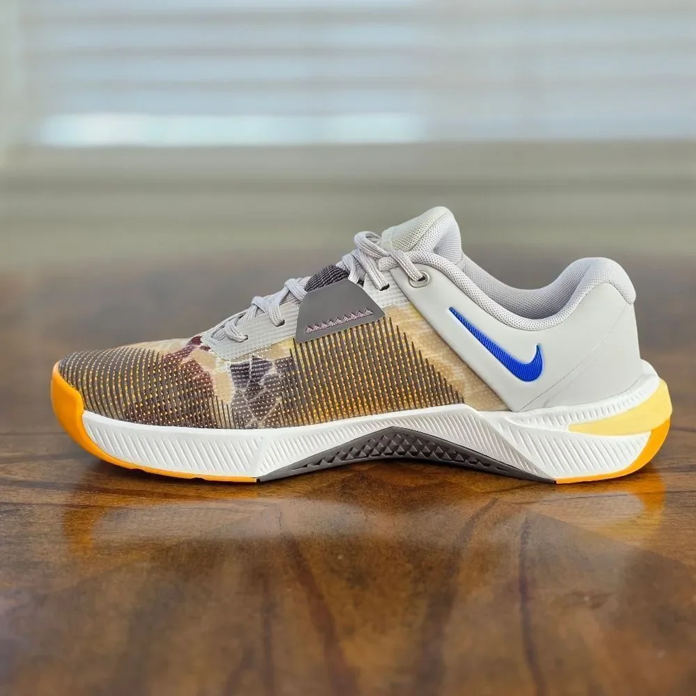 Nike Metcon 10 AMP Light Bone Cave Stone Gym Training Shoes HQ2615-001 Size 11 W